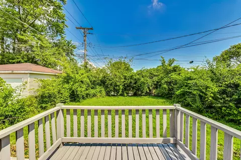 Exterior - 2864 W 85th St, Chicago, IL 60652 photo 5 of 8