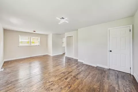 Living - 2864 W 85th St, Chicago, IL 60652 photo 4 of 6