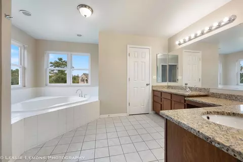 970 Estancia Ln, Algonquin, IL 60102 photo 15