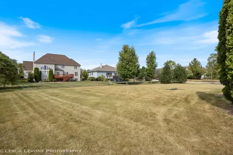 970 Estancia Ln, Algonquin, IL 60102 photo 24