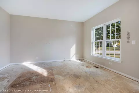 970 Estancia Ln, Algonquin, IL 60102 photo 4