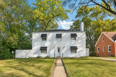 305 W 16th St, Chicago Heights, IL 60411