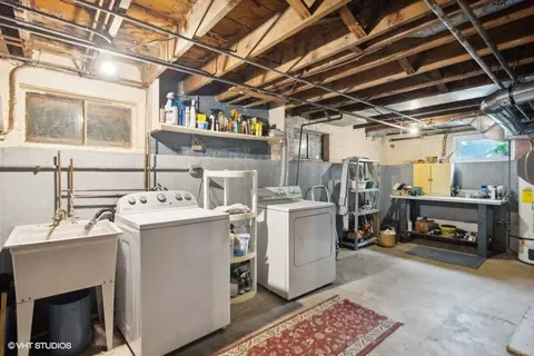 226 E Washington St, Des Plaines, IL 60016 photo 23