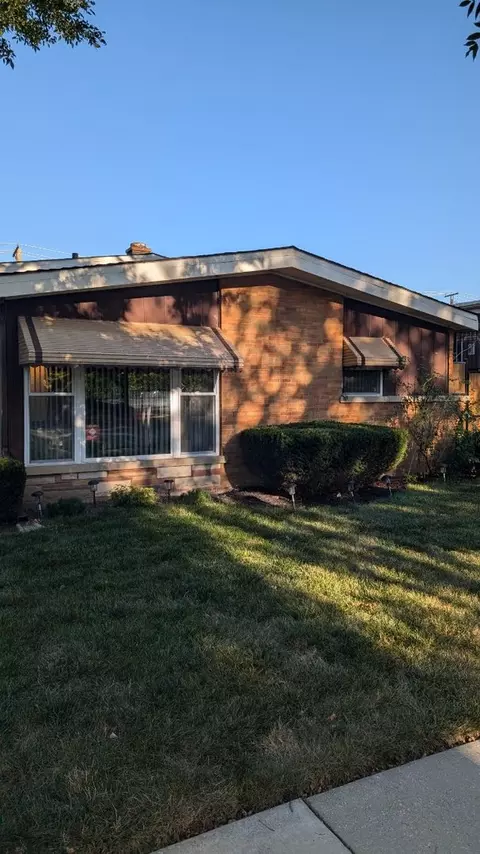 9301 S Wallace St, Chicago, IL 60620