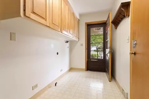 359 Wing Park Blvd, Elgin, IL 60123 photo 26