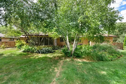 359 Wing Park Blvd, Elgin, IL 60123 photo 29