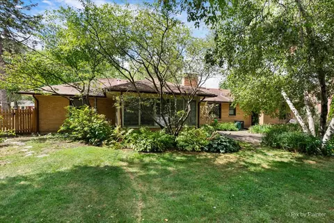 359 Wing Park Blvd, Elgin, IL 60123 photo 27