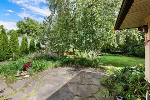 359 Wing Park Blvd, Elgin, IL 60123 photo 33