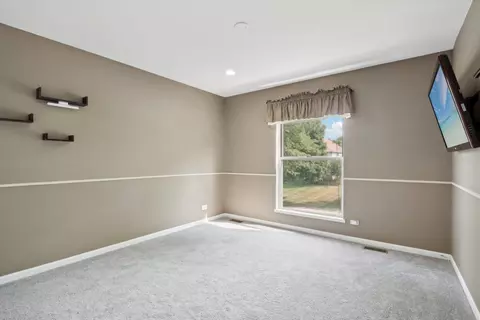 729 Crab Tree Ln, Bartlett, IL 60103 photo 24