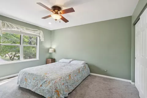 729 Crab Tree Ln, Bartlett, IL 60103 photo 22