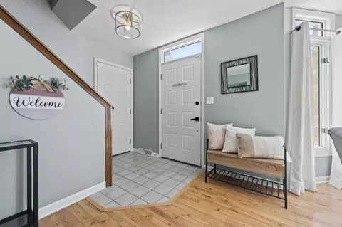 236 Windsor Dr, Bartlett, IL 60103 photo 5