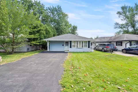 804 Gates St, Aurora, IL 60505