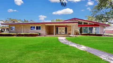 712 Lois Pl, Joliet, IL 60435