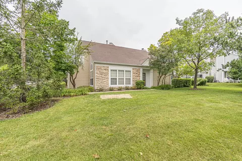 4715 Amber Cir, Hoffman Estates, IL 60192 photo 27