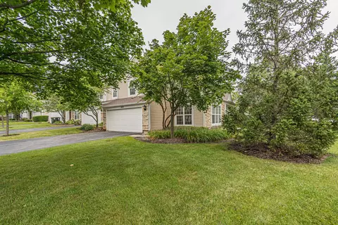 4715 Amber Cir, Hoffman Estates, IL 60192 photo 28