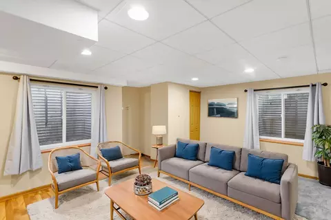 Living - 9683 Compton Dr, Huntley, IL 60142 photo 5 of 9