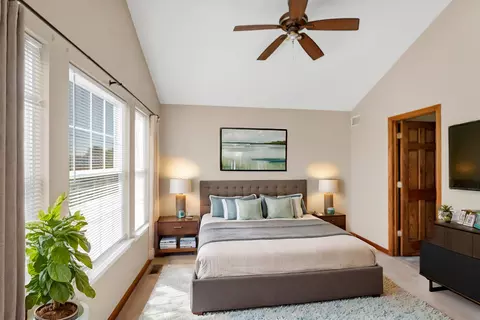 Bedroom - 9683 Compton Dr, Huntley, IL 60142 photo 1 of 8