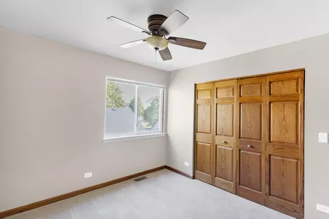 Bedroom - 9683 Compton Dr, Huntley, IL 60142 photo 5 of 8