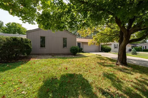1311 Clover Ln, Normal, IL 61761