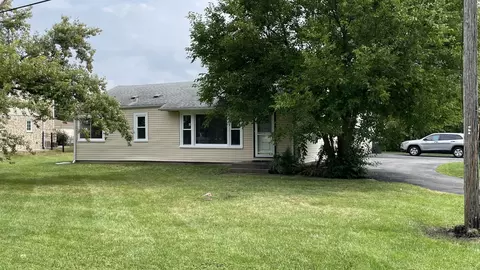 9101 Western Ave, Des Plaines, IL 60016
