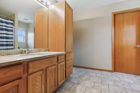1310 Val Verde Ct, Plainfield, IL 60586 photo 10