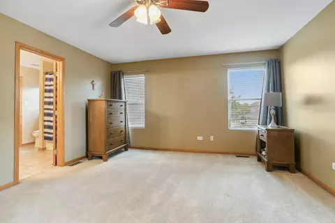 1310 Val Verde Ct, Plainfield, IL 60586 photo 9