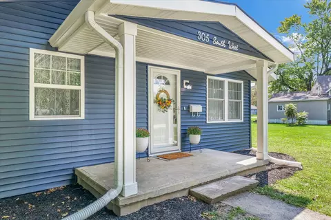305 S West St, Homer, IL 61849