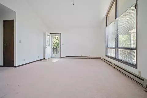 Living - 1982 Deer Meadows Rd, Secor, IL 61771 photo 4 of 7