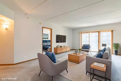 Living - 1685 Mill St #503, Des Plaines, IL 60016 photo 4 of 4