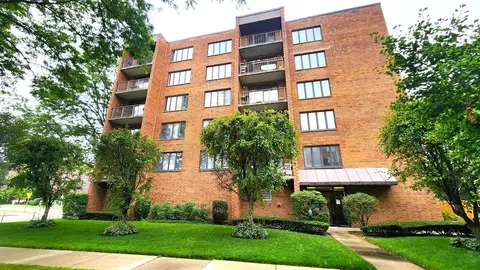 Other - 1389 Perry St #402, Des Plaines, IL 60016 photo 3 of 3