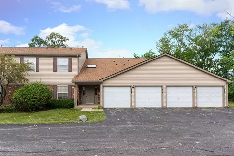 604 Whispering Oaks Ct #604, Palatine, IL 60074