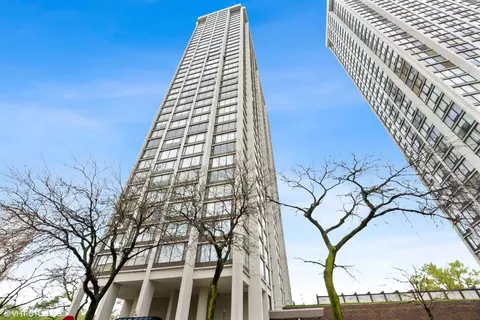 5455 N Sheridan Rd #1711, Chicago, IL 60640