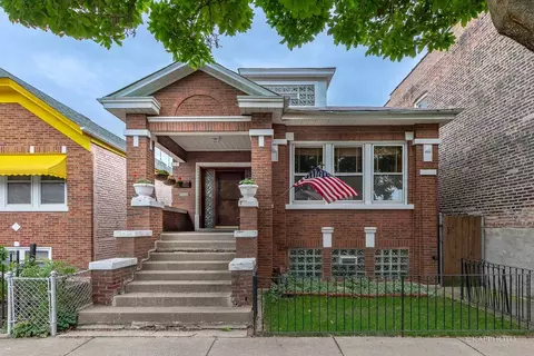 3253 S May St, Chicago, IL 60608