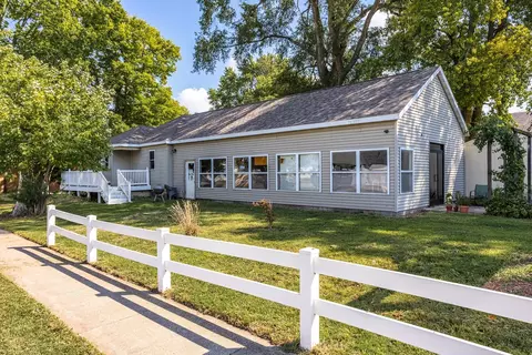 606 N Ladd St, Pontiac, IL 61764