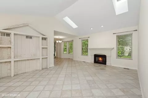 Living - 205 Oakton Ct, Mchenry, IL 60050 photo 1 of 2