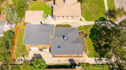 View/Area - 418 Kipling Ct, Wheaton, IL 60187 photo 1 of 9