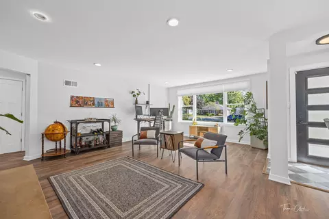 Other - 418 Kipling Ct, Wheaton, IL 60187 photo 3 of 12