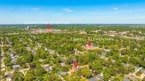 View/Area - 418 Kipling Ct, Wheaton, IL 60187 photo 9 of 9