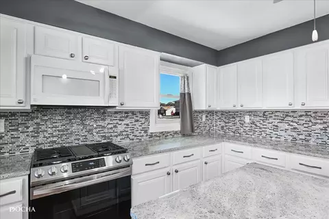 Kitchen - 7400 Beloit Ave, Bridgeview, IL 60455 photo 2 of 2