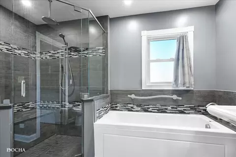 Bath - 7400 Beloit Ave, Bridgeview, IL 60455 photo 1 of 2