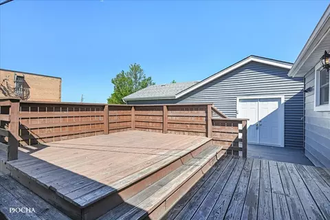 Exterior - 7400 Beloit Ave, Bridgeview, IL 60455 photo 3 of 6