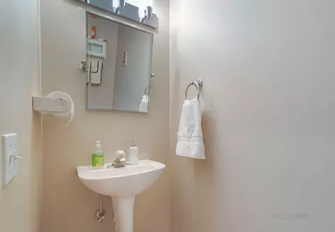 Bath - 723 Prestwick Ln, Wheeling, IL 60090 photo 1 of 3