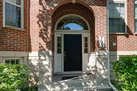 Other - 723 Prestwick Ln, Wheeling, IL 60090 photo 1 of 6