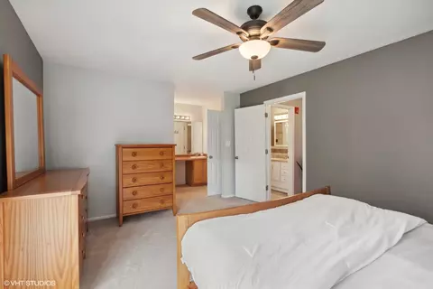 4 S779 Pinehurst Dr, Naperville, IL 60563 photo 10