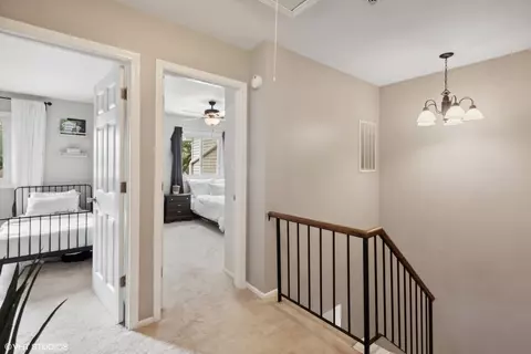 4 S779 Pinehurst Dr, Naperville, IL 60563 photo 8