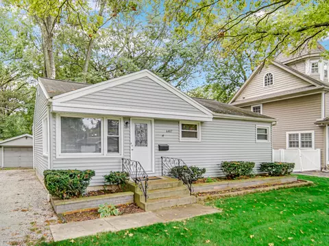 6407 Willow Lane Dr, Tinley Park, IL 60477