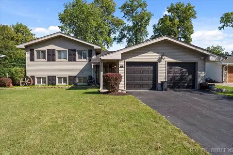 20 W618 22nd St, Lombard, IL 60148