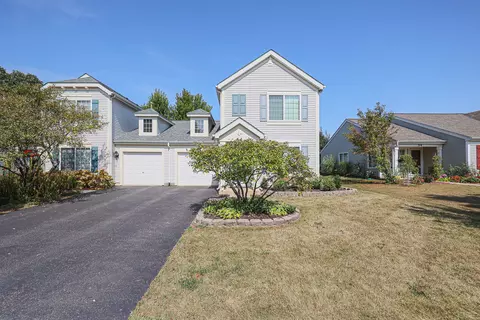 64 W Providence Ln #64, Round Lake, IL 60073