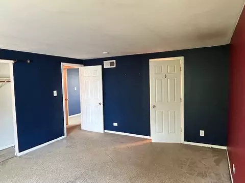 2093 Kettering Rd, Hoffman Estates, IL 60169 photo 16