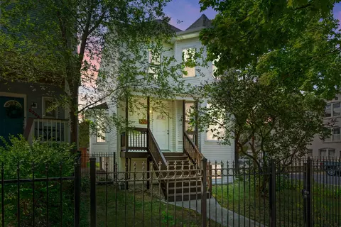 2258 N Central Park Ave, Chicago, IL 60647
